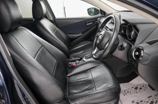 Mazda Demio IV (DJ) с пробегом 2015 года, цена 1 099 000 рублей, 47400 км, хэтчбек, Автокод Объявления