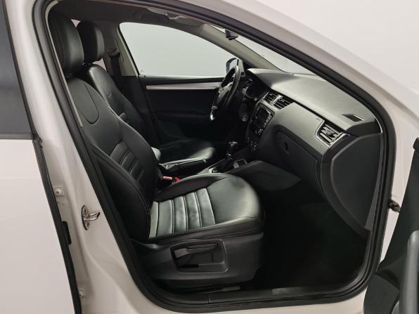 Skoda Octavia III (A7) с пробегом 2015 года, цена 1 299 000 рублей, 244144 км, лифтбек, Автокод Объявления