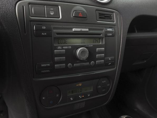 Ford Fusion I Рестайлинг с пробегом 2006 года, цена 550 000 рублей, 162211 км, хэтчбек, Автокод Объявления