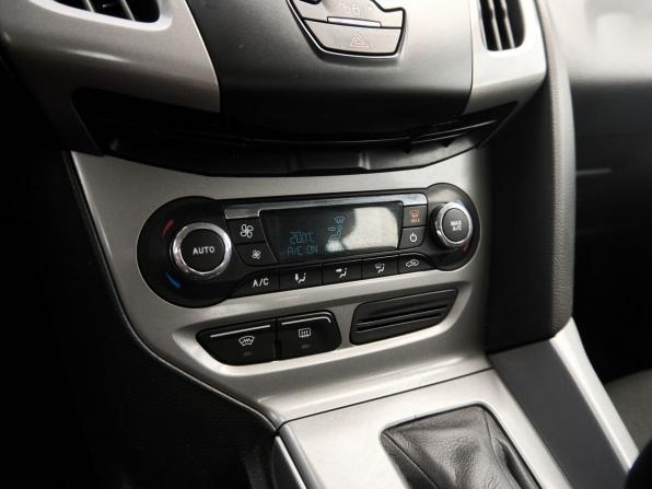 Ford Focus III с пробегом 2012 года, цена 648 000 рублей, 235171 км, хэтчбек, Автокод Объявления
