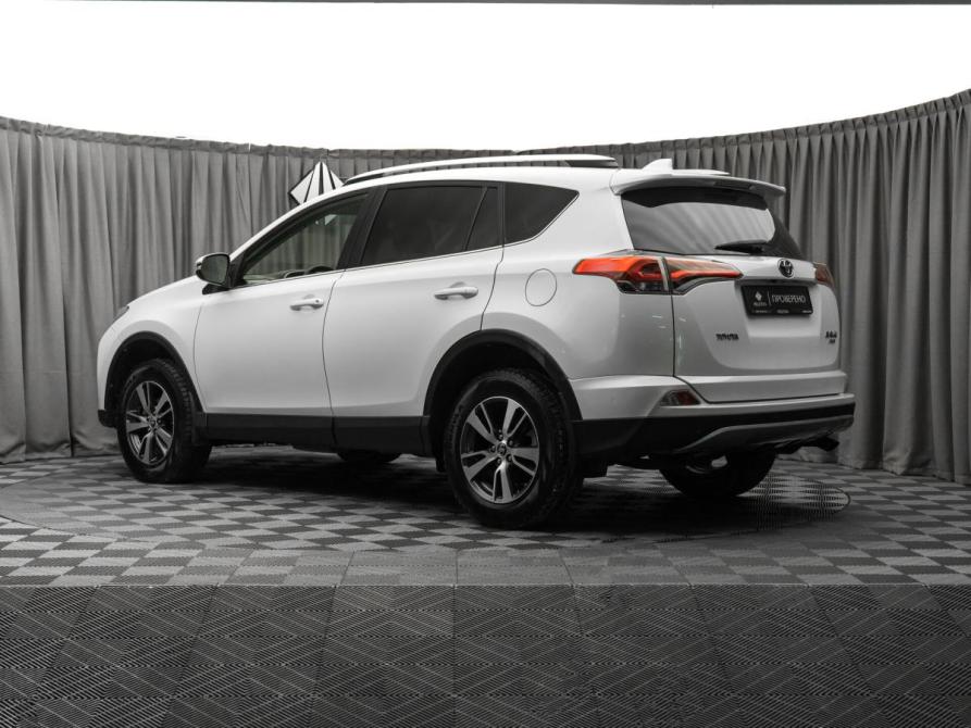 Toyota RAV4 IV (XA40) Рестайлинг Москва  - изображение 4