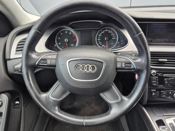 Audi A4 IV (B8) Рестайлинг с пробегом 2014 года, цена 1 332 500 рублей, 223922 км, седан, Автокод Объявления