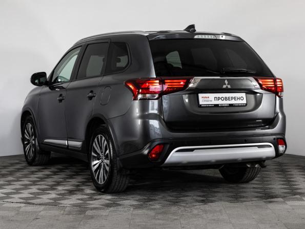 Mitsubishi Outlander III Рестайлинг 3 с пробегом 2021 года, цена 2 649 000 рублей, 35543 км, внедорожник, Автокод Объявления