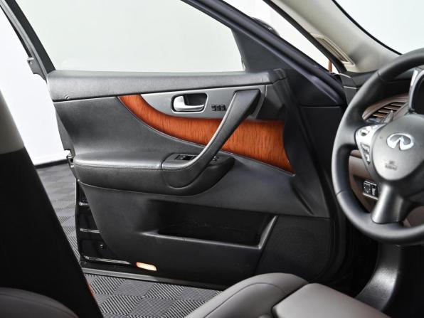 Infiniti FX II (S51) Рестайлинг с пробегом 2012 года, цена 1 999 000 рублей, 128000 км, внедорожник, Автокод Объявления