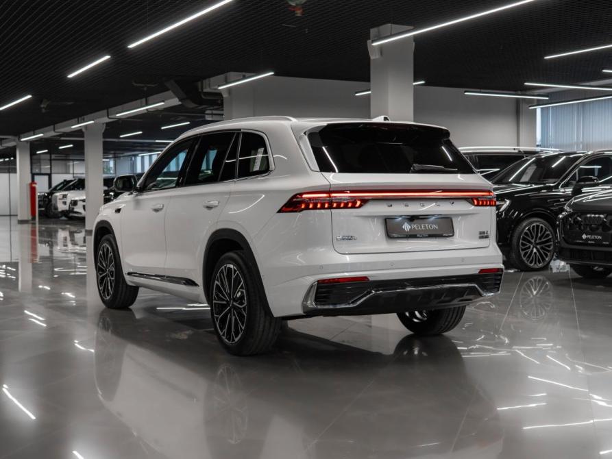 Geely Monjaro I Рестайлинг 2 Москва  - изображение 4