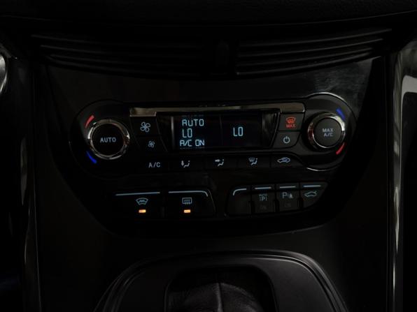 Ford Kuga II с пробегом 2013 года, цена 898 000 рублей, 210500 км, внедорожник, Автокод Объявления