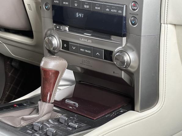 Lexus GX II Рестайлинг с пробегом 2015 года, цена 4 350 000 рублей, 246960 км, внедорожник, Автокод Объявления