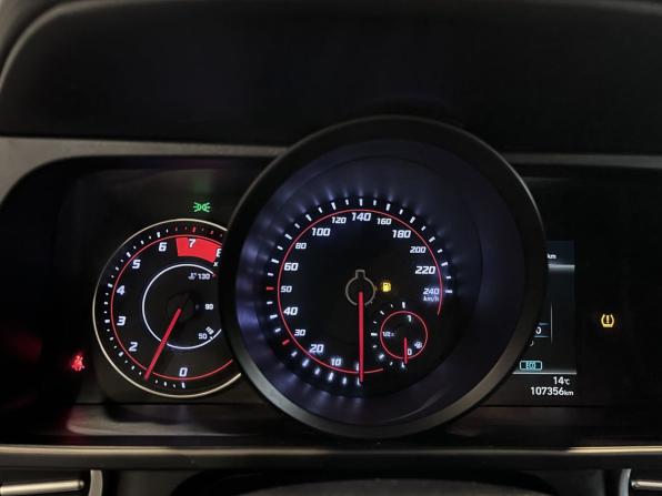 Hyundai Elantra VII (CN7) с пробегом 2022 года, цена 2 020 000 рублей, 107355 км, седан, Автокод Объявления