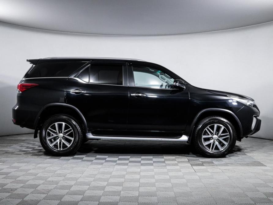 Toyota Fortuner II Москва  - изображение 4
