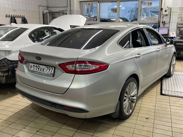 Ford Mondeo V с пробегом 2015 года, цена 1 190 000 рублей, 247070 км, седан, Автокод Объявления