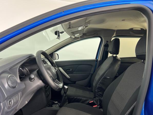 Renault Logan II Рестайлинг с пробегом 2021 года, цена 1 185 000 рублей, 67000 км, седан, Автокод Объявления