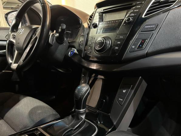 Hyundai i40 I с пробегом 2013 года, цена 1 069 900 рублей, 252235 км, седан, Автокод Объявления