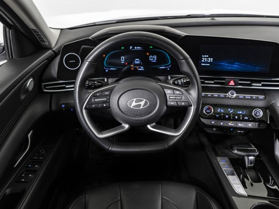 Hyundai Elantra VII (CN7) Рестайлинг Москва  - изображение 9
