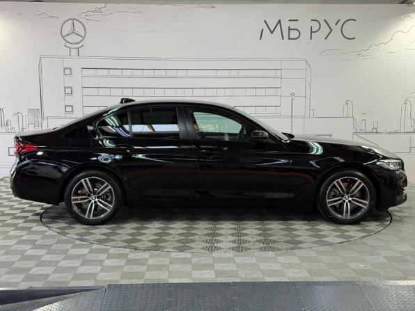 BMW 5 серии VII (G30/G31/G38) Рестайлинг с пробегом 2023 года, цена 6 800 000 рублей, 12000 км, седан, Автокод Объявления