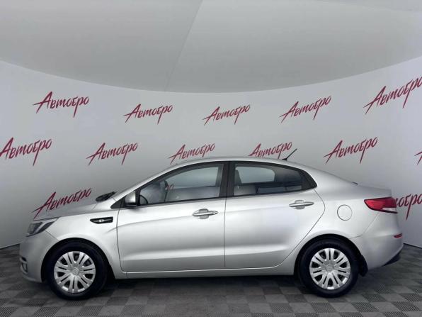 Kia Rio III Рестайлинг с пробегом 2015 года, цена 980 000 рублей, 130000 км, седан, Автокод Объявления