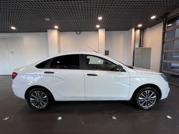 Lada (ВАЗ) Vesta I с пробегом 2018 года, цена 650 000 рублей, 301860 км, седан, Автокод Объявления