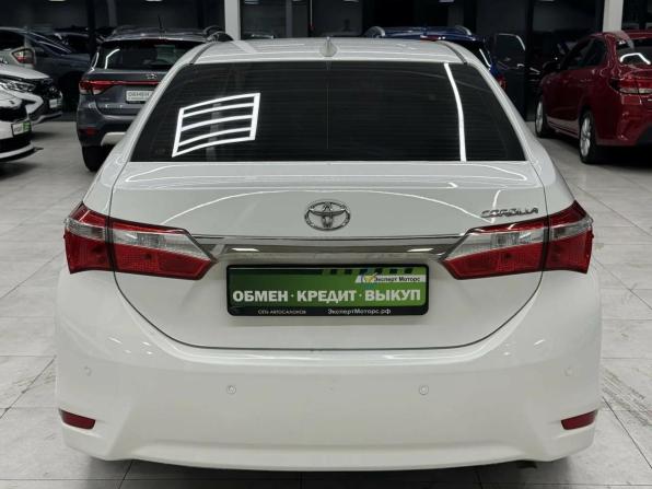 Toyota Corolla XI (E160 E170 E180) Рестайлинг 1 с пробегом 2018 года, цена 1 499 000 рублей, 245000 км, седан, Автокод Объявления