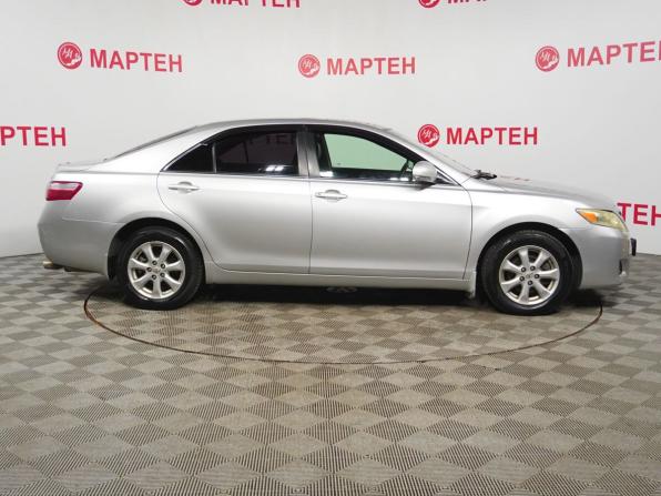 Toyota Camry VI (XV40) Рестайлинг с пробегом 2010 года, цена 1 050 000 рублей, 302740 км, седан, Автокод Объявления