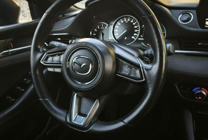 Mazda 6 III (GJ) Рестайлинг 2 с пробегом 2020 года, цена 2 276 000 рублей, 166182 км, седан, Автокод Объявления