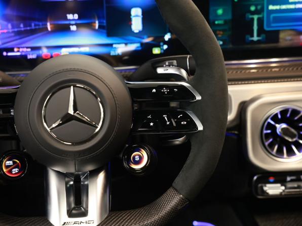 Mercedes-Benz G-Класс AMG II (W465) Рестайлинг с пробегом 2026 года, цена 32 490 000 рублей, 18 км, внедорожник, Автокод Объявления
