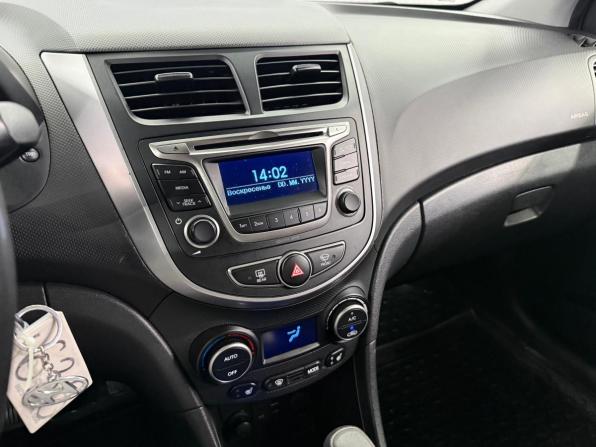 Hyundai Solaris I Рестайлинг с пробегом 2016 года, цена 1 297 000 рублей, 94750 км, седан, Автокод Объявления