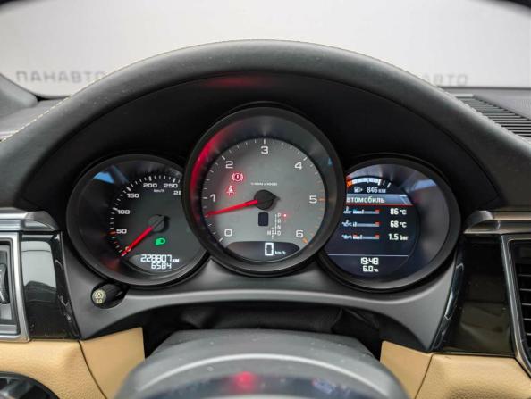 Porsche Macan I с пробегом 2016 года, цена 3 245 000 рублей, 228804 км, внедорожник, Автокод Объявления