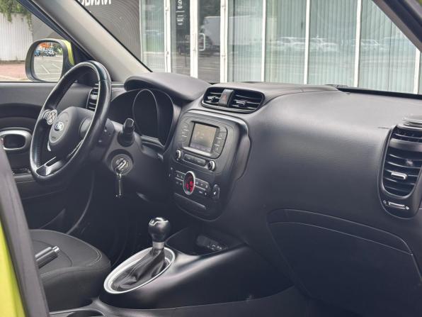 Kia Soul II Рестайлинг с пробегом 2018 года, цена 1 569 000 рублей, 70000 км, хэтчбек, Автокод Объявления