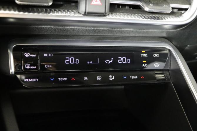 Kia K5 III с пробегом 2021 года, цена 2 679 990 рублей, 38935 км, седан, Автокод Объявления