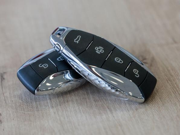 Hongqi HS3 с пробегом 2025 года, цена 3 610 000 рублей, 3 км, внедорожник, Автокод Объявления