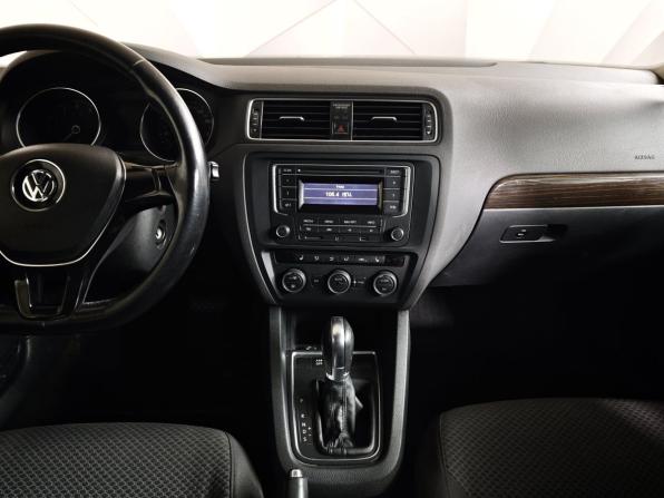 Volkswagen Jetta VI Рестайлинг с пробегом 2015 года, цена 897 000 рублей, 207577 км, седан, Автокод Объявления