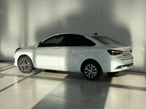 Lada (ВАЗ) Vesta I Рестайлинг (NG) с пробегом 2023 года, цена 1 240 000 рублей, 27900 км, седан, Автокод Объявления