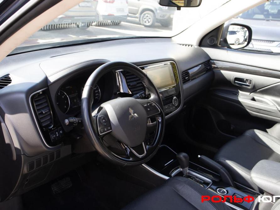 Mitsubishi Outlander III Рестайлинг 2 Москва  - изображение 8