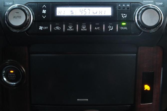 Toyota Land Cruiser Prado 150 Series Рестайлинг 1 с пробегом 2014 года, цена 3 629 000 рублей, 167000 км, внедорожник, Автокод Объявления