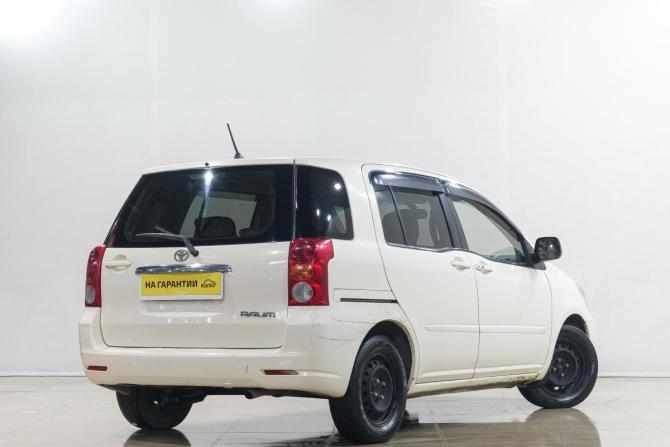 Toyota Raum II с пробегом 2003 года, цена 569 000 рублей, 277000 км, компактвэн, Автокод Объявления