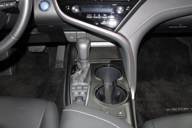Toyota Camry VIII (XV70) Рестайлинг с пробегом 2022 года, цена 4 000 000 рублей, 5126 км, седан, Автокод Объявления