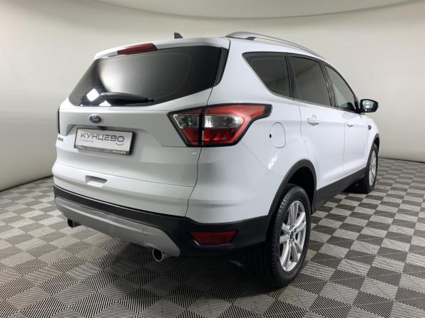 Ford Kuga II Рестайлинг с пробегом 2018 года, цена 1 950 000 рублей, 53766 км, внедорожник, Автокод Объявления