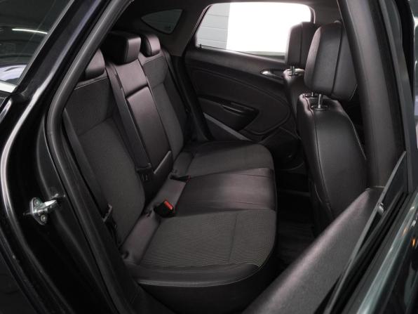 Opel Astra J Рестайлинг с пробегом 2012 года, цена 899 000 рублей, 202536 км, седан, Автокод Объявления