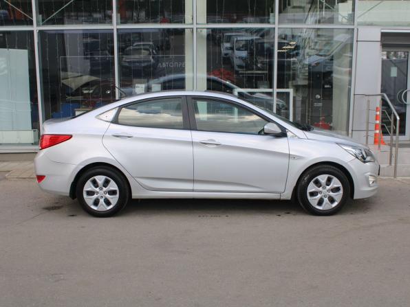 Hyundai Solaris I Рестайлинг с пробегом 2016 года, цена 795 000 рублей, 261216 км, седан, Автокод Объявления