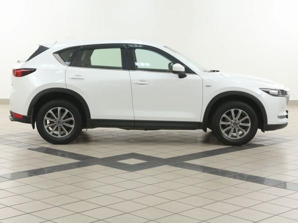 Mazda CX-5 II с пробегом 2017 года, цена 2 300 000 рублей, 132000 км, внедорожник, Автокод Объявления
