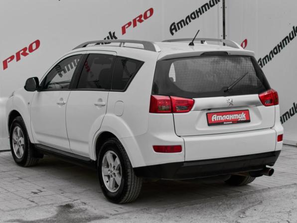 Peugeot 4007 с пробегом 2011 года, цена 830 000 рублей, 252238 км, внедорожник, Автокод Объявления