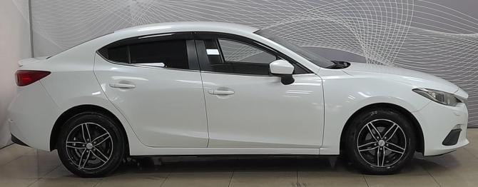 Mazda 3 III (BM) с пробегом 2013 года, цена 999 000 рублей, 175000 км, седан, Автокод Объявления