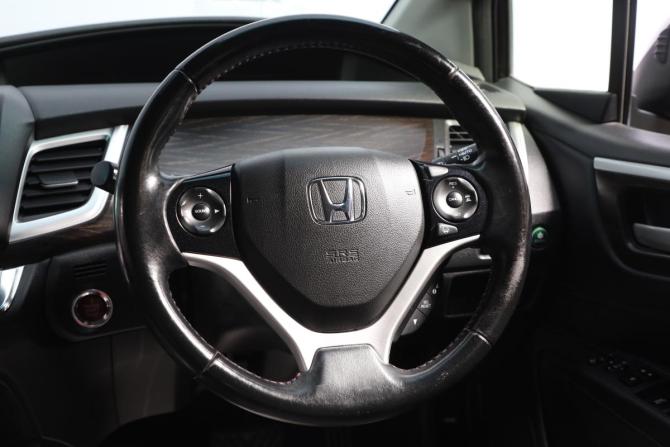 Honda Jade I с пробегом 2015 года, цена 1 399 000 рублей, 180000 км, компактвэн, Автокод Объявления
