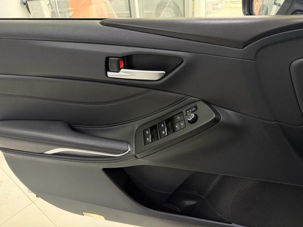 Toyota Avalon V с пробегом 2022 года, цена 3 190 000 рублей, 56000 км, седан, Автокод Объявления
