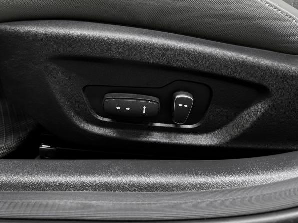 Changan Lamore с пробегом 2023 года, цена 1 845 000 рублей, 60888 км, седан, Автокод Объявления