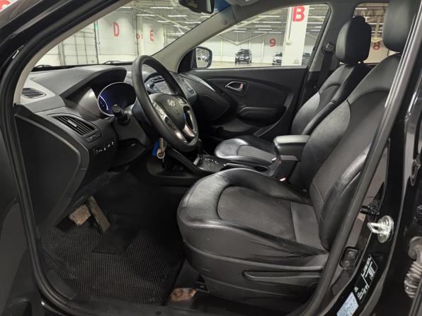 Hyundai ix35 I Рестайлинг с пробегом 2013 года, цена 1 190 000 рублей, 221640 км, внедорожник, Автокод Объявления
