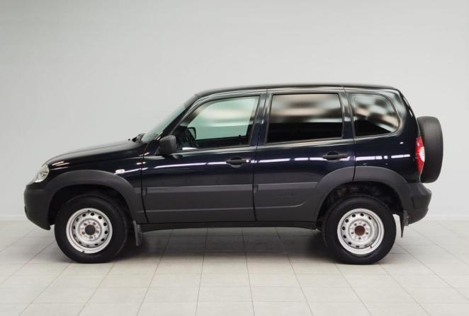 Chevrolet Niva I Рестайлинг с пробегом 2018 года, цена 825 000 рублей, 54265 км, внедорожник, Автокод Объявления