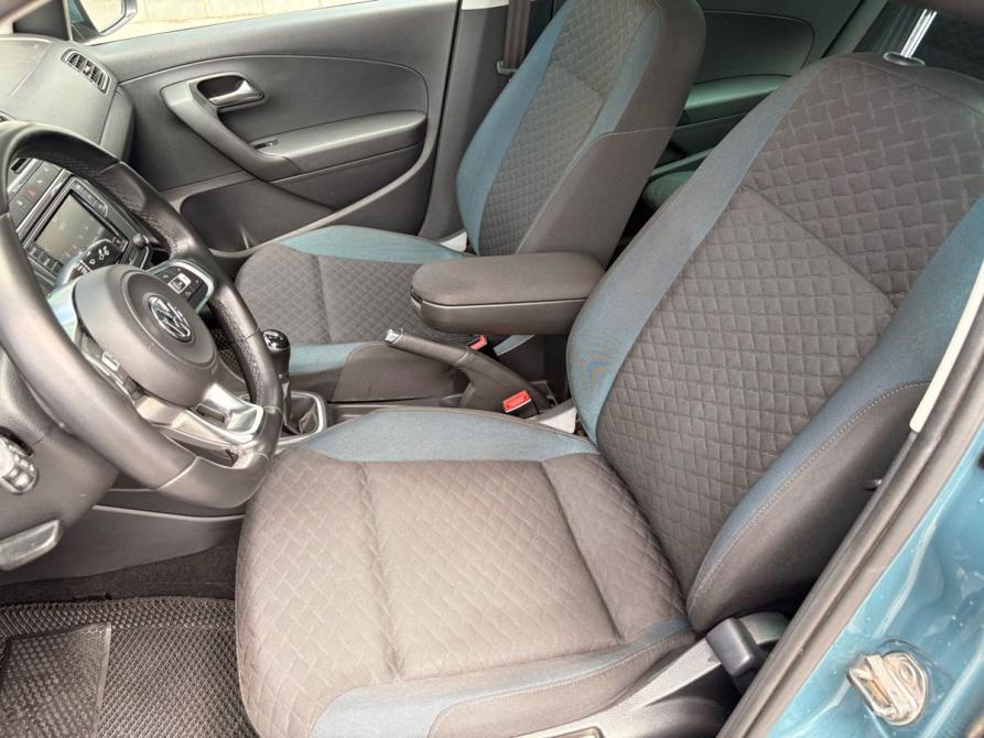 Volkswagen Polo V Рестайлинг Ростов-на-Дону  - изображение 24