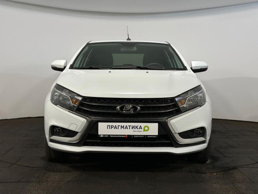 Lada (ВАЗ) Vesta I Великий Новгород  - изображение 2