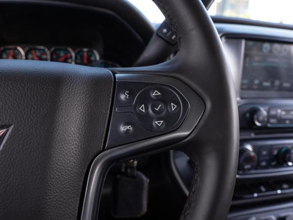 Chevrolet Silverado III (K2XX) Рестайлинг с пробегом 2017 года, цена 4 250 000 рублей, 126414 км, offers.body_type.unknown, Автокод Объявления