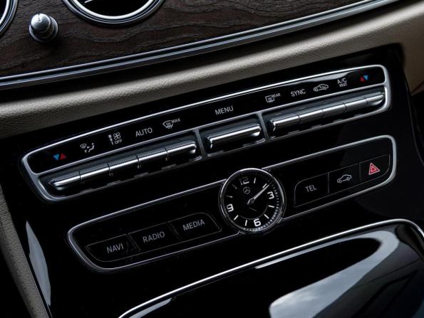 Mercedes-Benz E-Класс V (W213 S213 C238) с пробегом 2016 года, цена 3 099 000 рублей, 148961 км, седан, Автокод Объявления